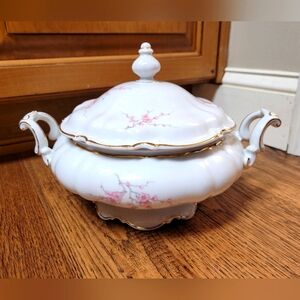 Vintage Hutschenreuther Round Covered Vegetable Serving Bowl Pink Blossoms